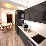 Apartament White Tower - Junior Mamaia