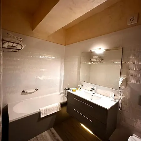 Apartament White Tower - Junior